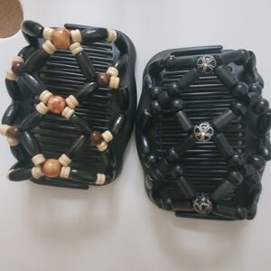 🛍️BUNDLE ONLY ITEM🛍️ Beaded Hair Combs